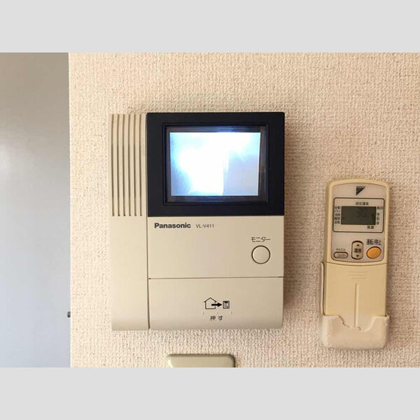 リビングタウン大和南　C102号室 TVインターホン