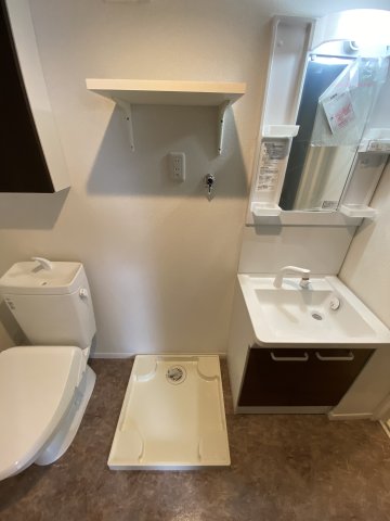 ベイルーム本厚木201号室 洗面