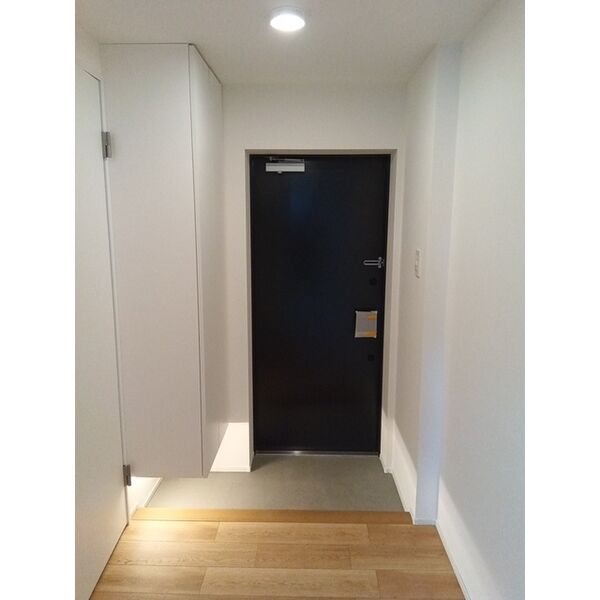 LUCENT　COURT　代々木上原0501号室 玄関