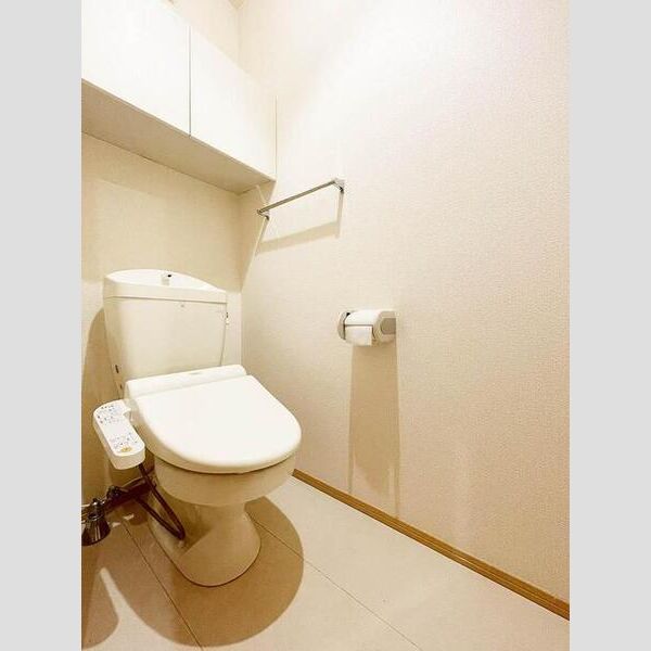 GMF101号室 温水洗浄便座