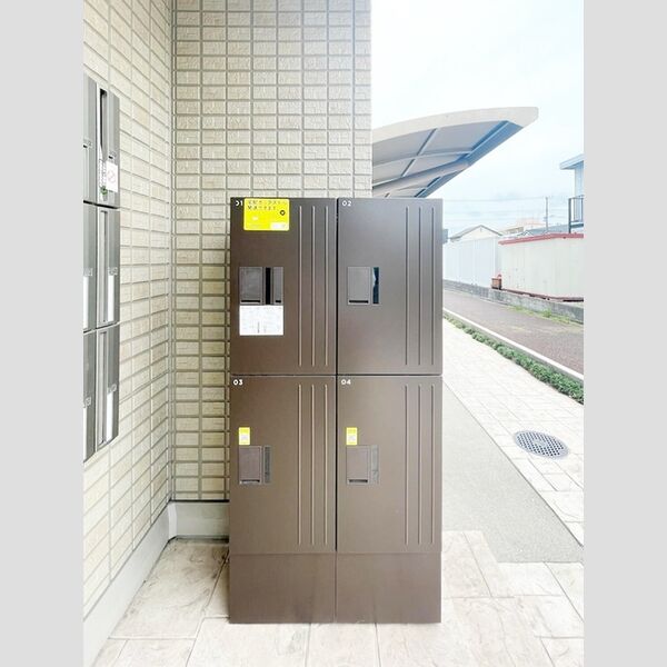 サウスヴェルドミール 宅配ボックス