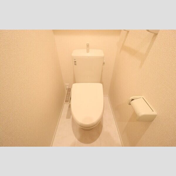 イースト・ヴィラ　Ⅰ 温水洗浄暖房便座