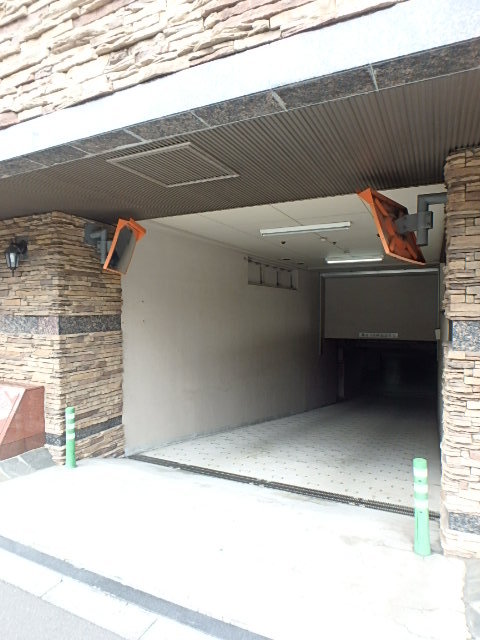 グランド・ガーラ南麻布6階 駐車場