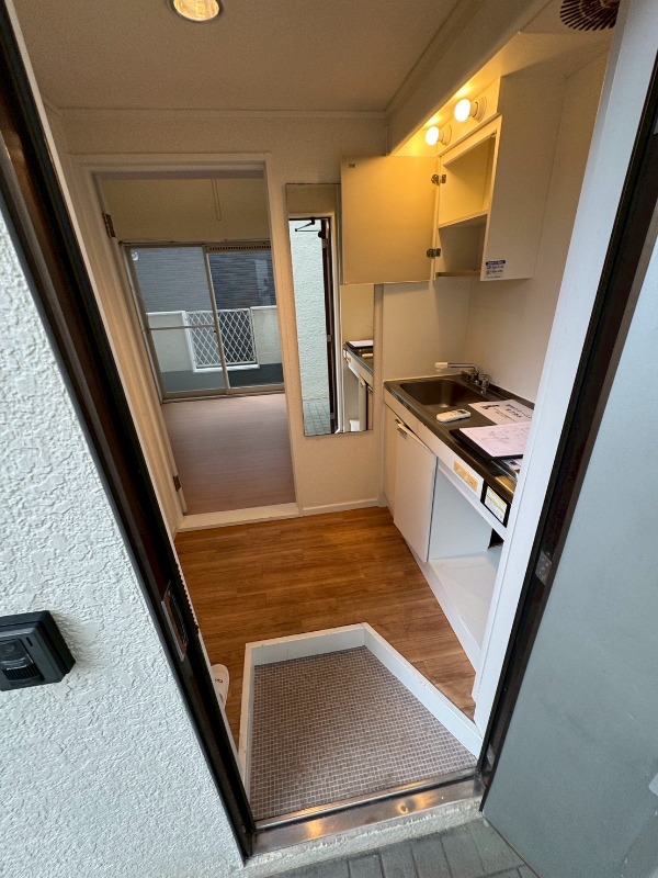 クロノス船橋2階 玄関