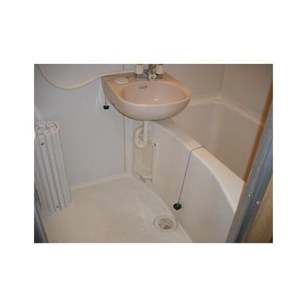 サニーサイド北沢101号室 お風呂