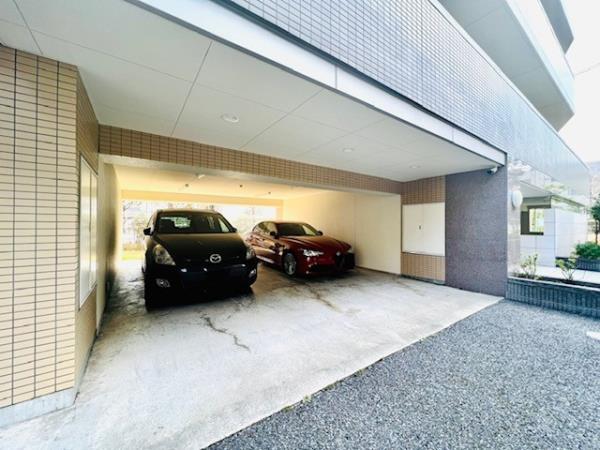 ＫＤＸレジデンス門前仲町5階 駐車場