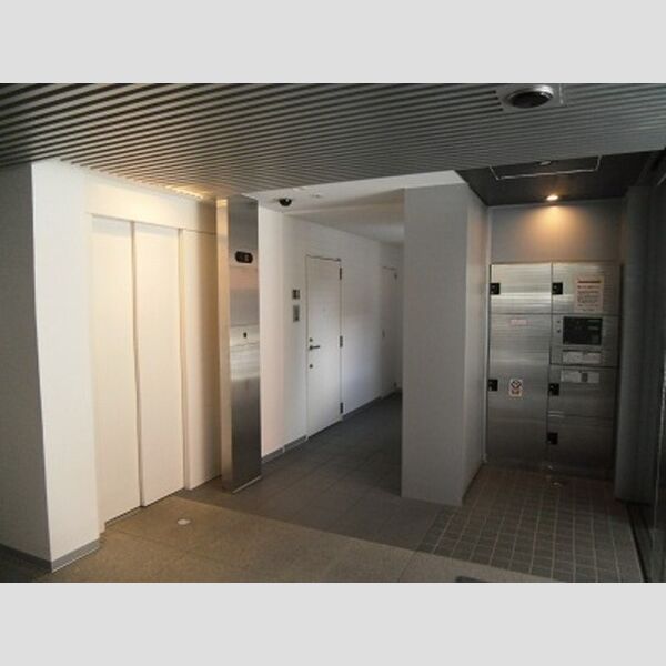 カスタリア目黒鷹番0507号室 ロビー