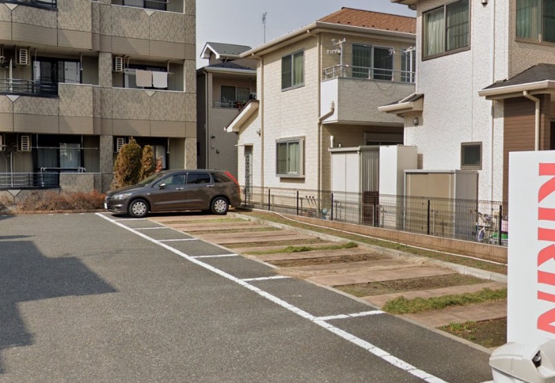 ミューズ･ガーデン 駐車場