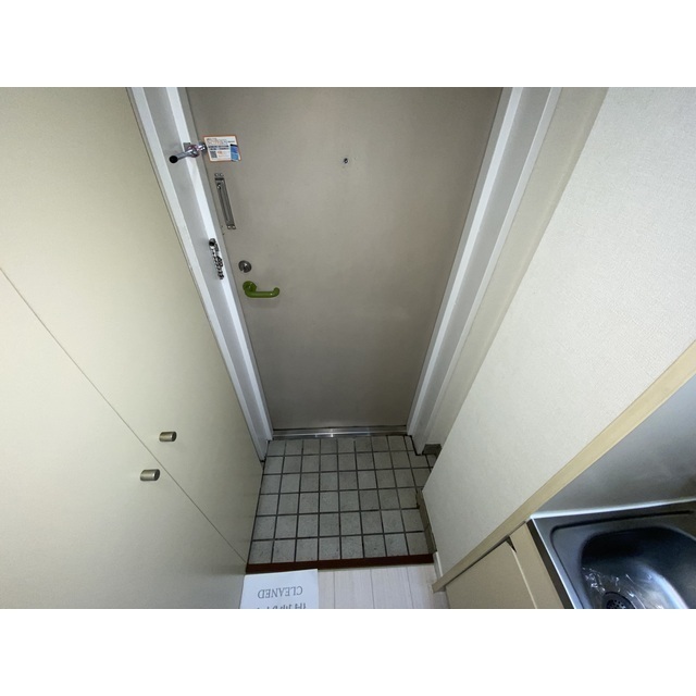 シーサイドコート金沢八景401号室 玄関
