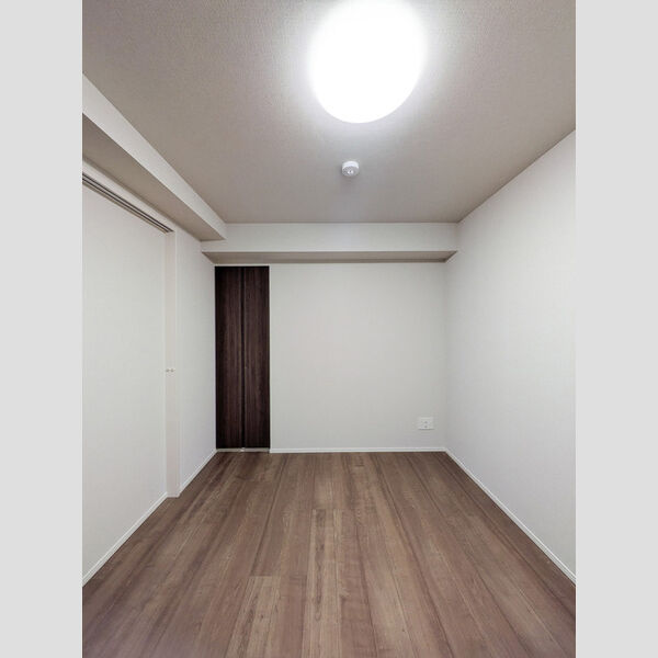 サンジョイアゼロ605号室 洋室5.2帖