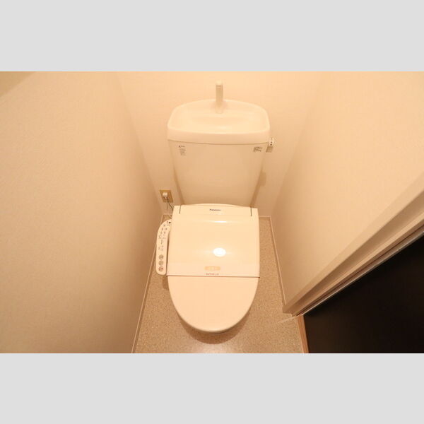 メゾンクロノス 温水洗浄暖房便座