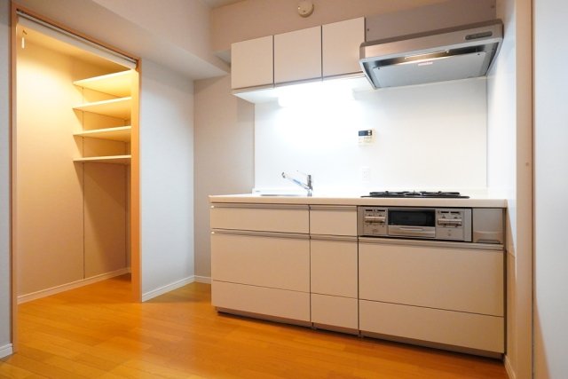 ＣＯＲＥＳ勝どき キッチン