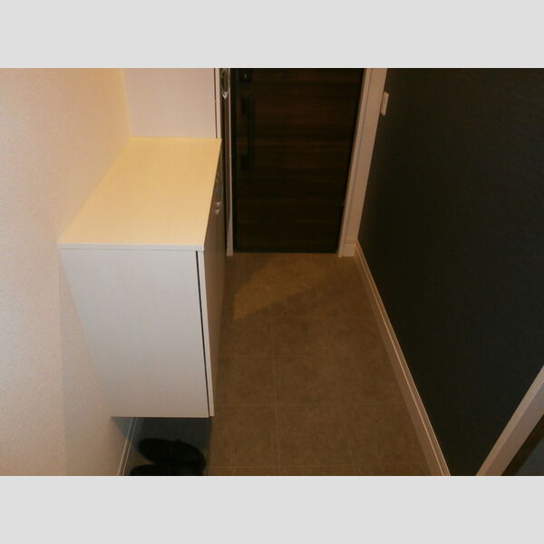 ディアコート新宿 玄関