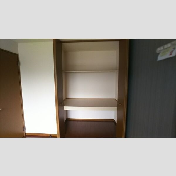 アークパレス105号室 収納