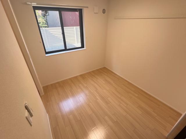 サウザンドリーフ101号室 室内