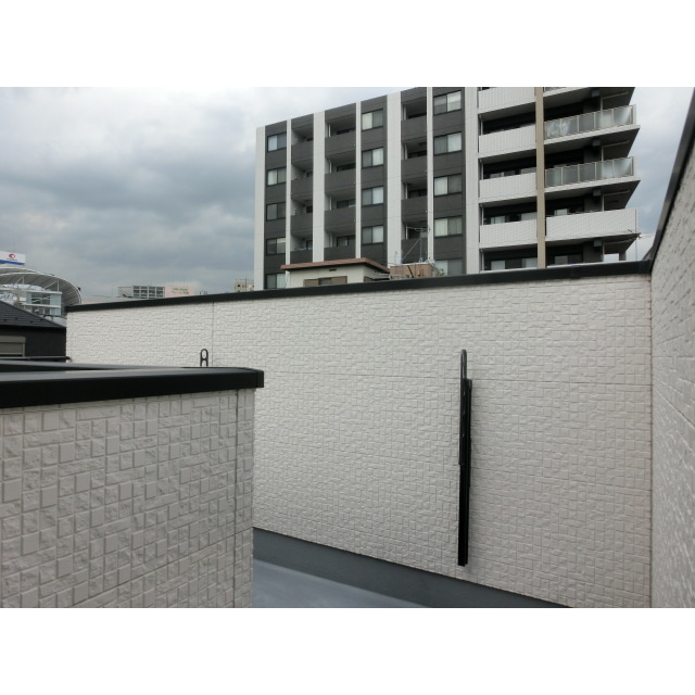 東向島2丁目戸建 バルコニー