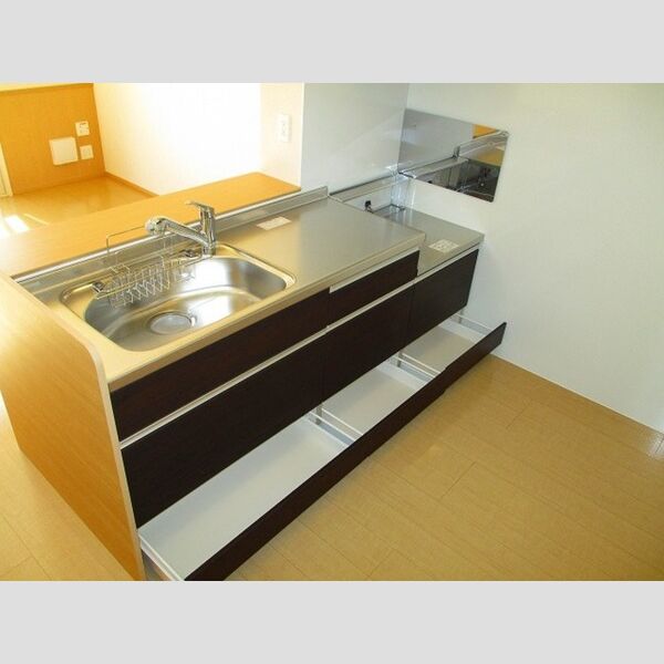 ル・メルシェ キッチン