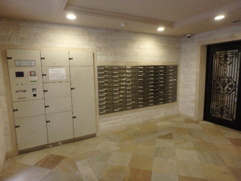 トーシンフェニックス日本橋兜町弐番館3階 メールコーナー