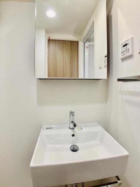 ＹＯＵ　Ｉ　ＣＯＵＲＴ2階 洗面