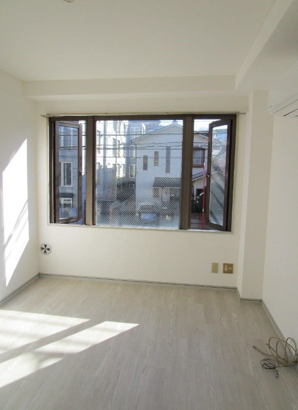 アカデミー徳丸2階 部屋その他