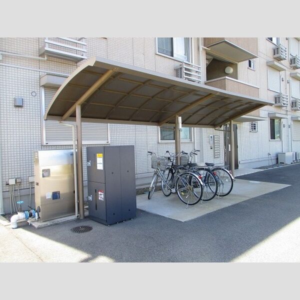メゾンあき 駐輪場