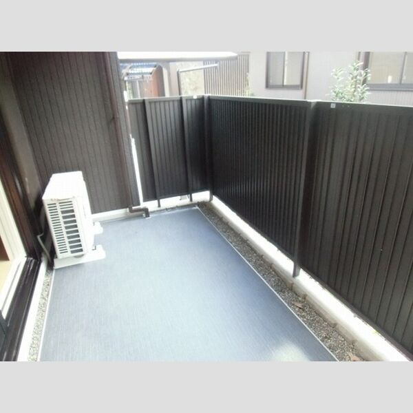 ブリエ　Ⅰ バルコニー