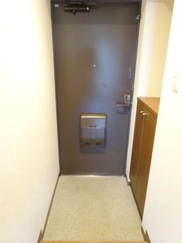 ア・ボートルサンテ西館 シューズBOXあります