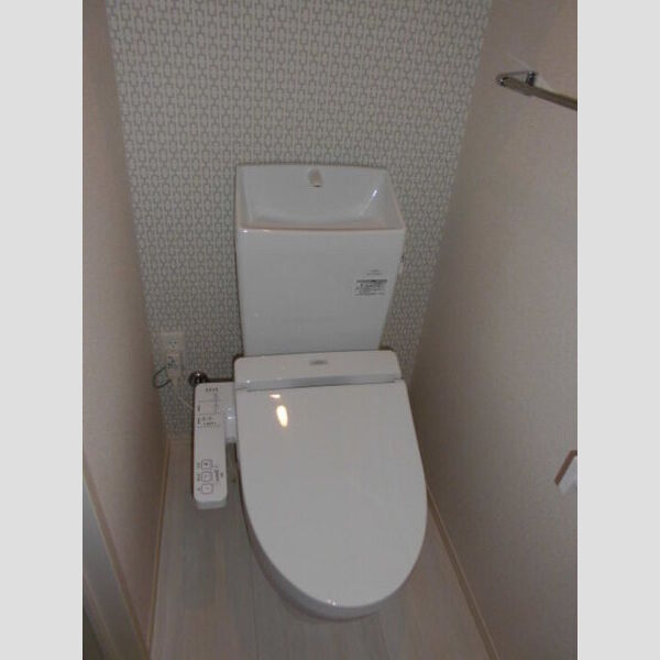 プロシード志木幸町202号室 トイレ