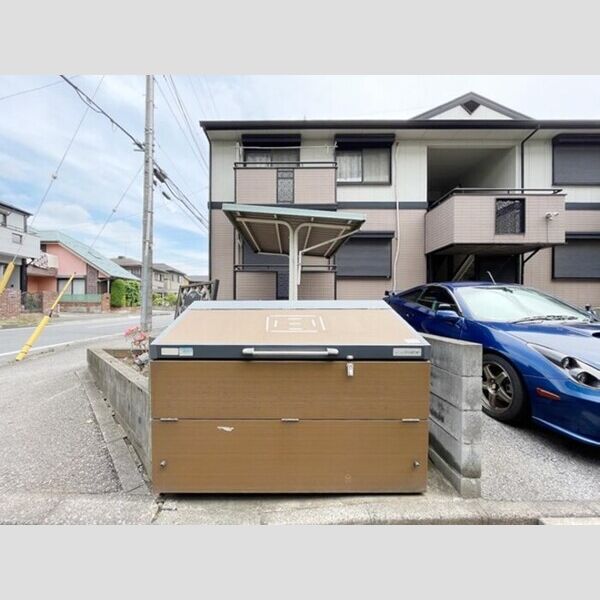 クレアンヌーヴ ゴミ置き場