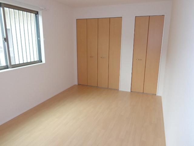 ヴィラカマリヤⅡ 室内