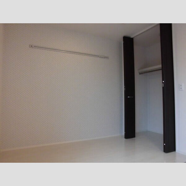 エヴァーラスティング千葉106号室 洋室