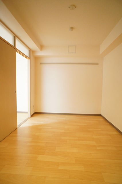 Ａｄａｇｉｏ 居室3（洋室6.2帖）