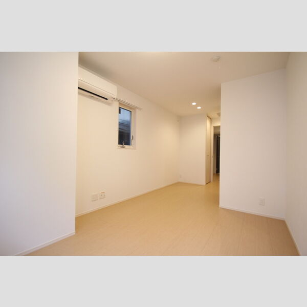 uccello 102号室　洋室