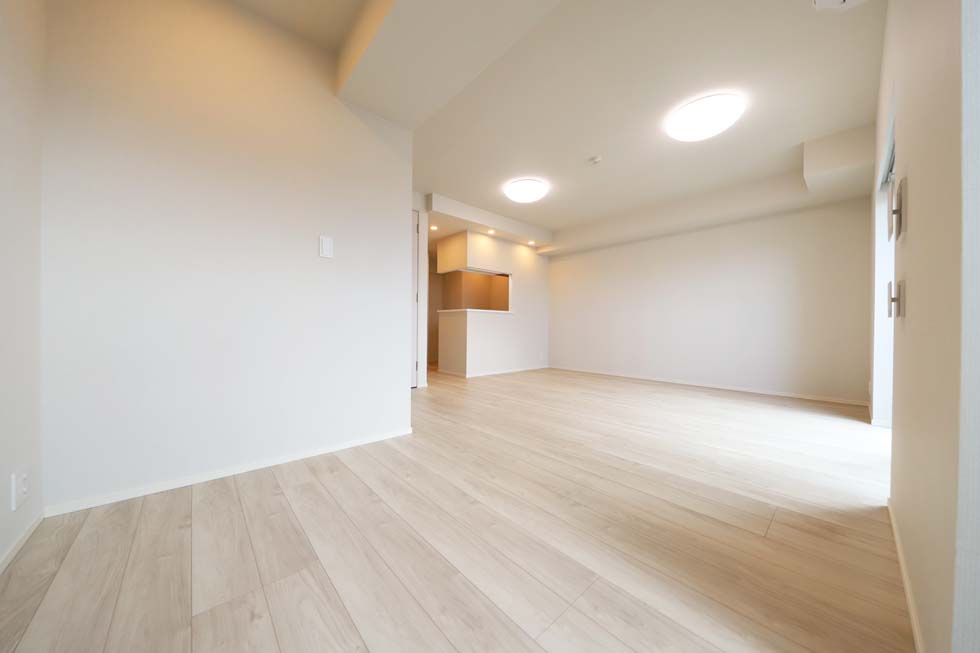 PREMIUM CUBE　王子神谷6階 内観