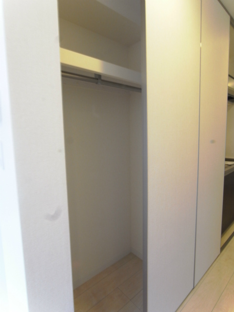 リブリ・Calm鵜の木2階 収納