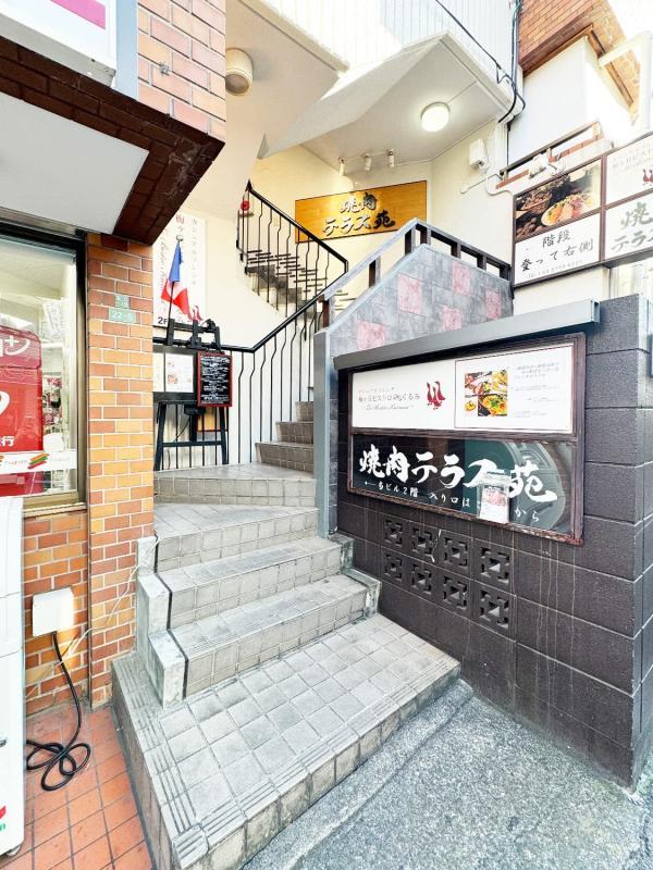 NAVI梅ヶ丘4階 エントランス