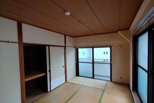ライオンズマンション駒込六義園8階 和室