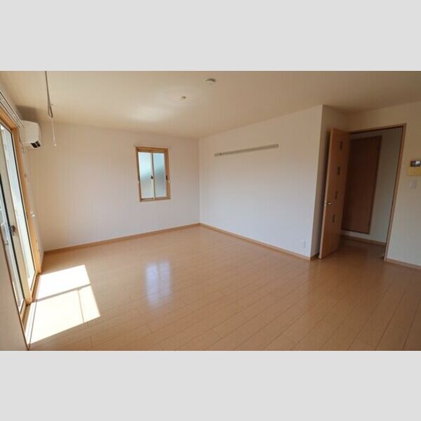 ハイムクレアール　B リビング10帖