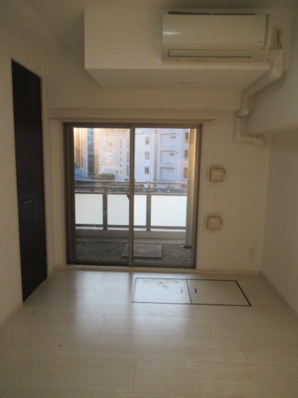 アゼスト西川口Ⅱ リビング