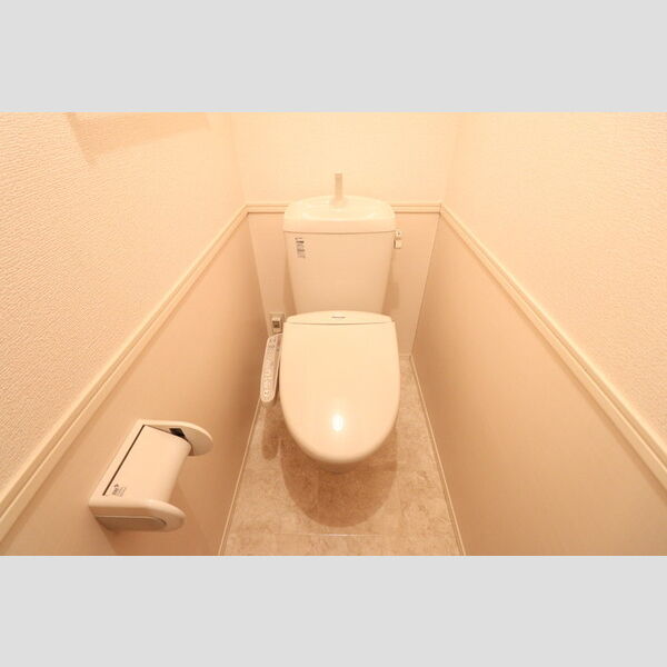 ウエストエーデル 温水洗浄暖房便座