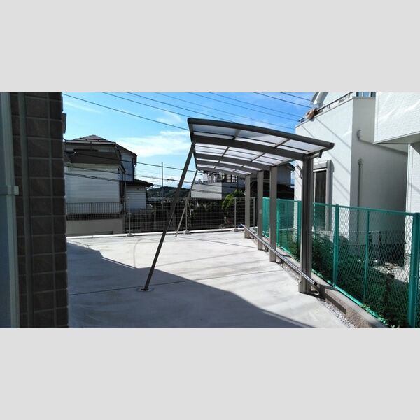 セレスティンワール　A棟102号室 駐輪場