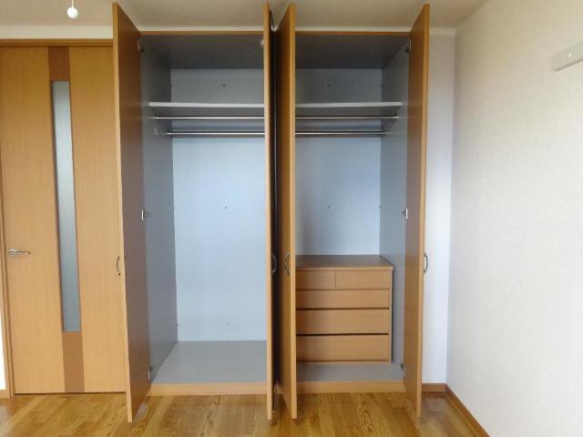 ブラン　ピエール505号室 クローゼット（タンス付）（イメージ）