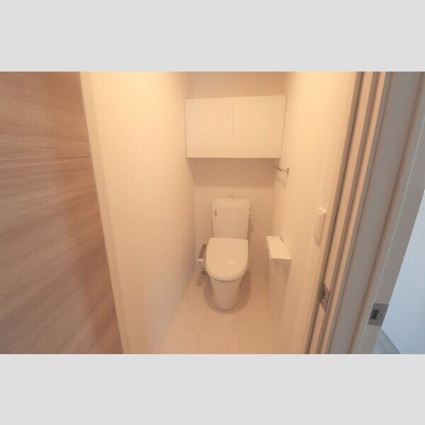 ロイヤルクレスト六号館 トイレ