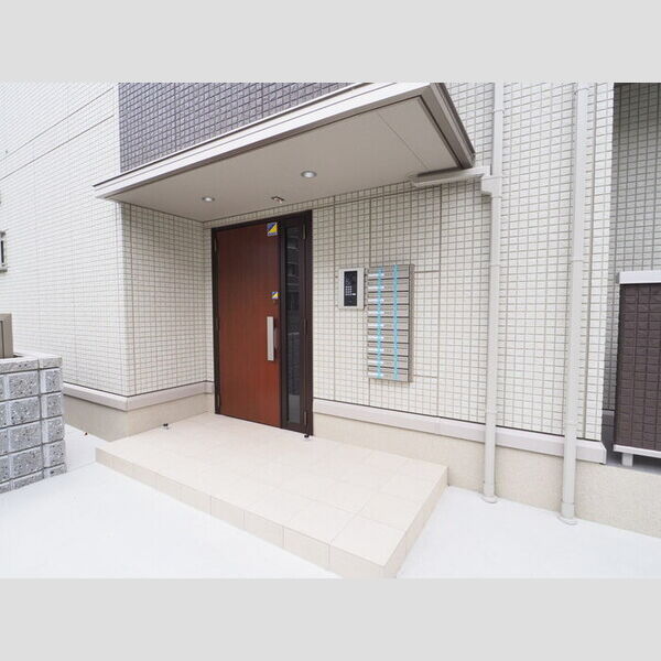 グリーングラス Ⅱ エントランス(オートロック・集合ポスト)