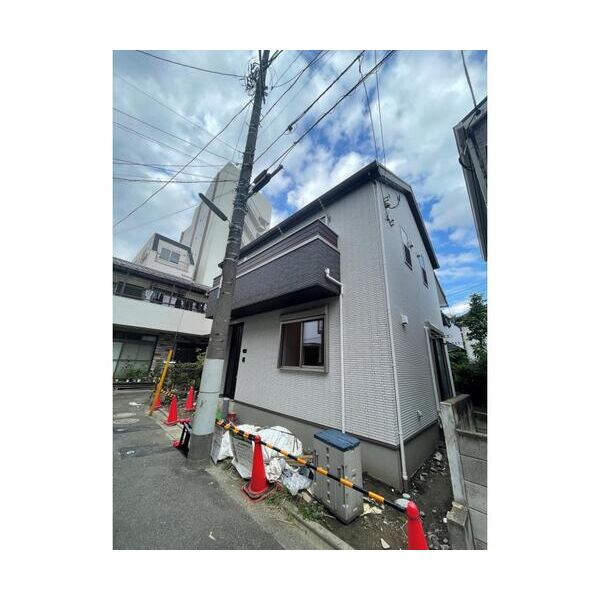 西新井栄町2丁目戸建 外観