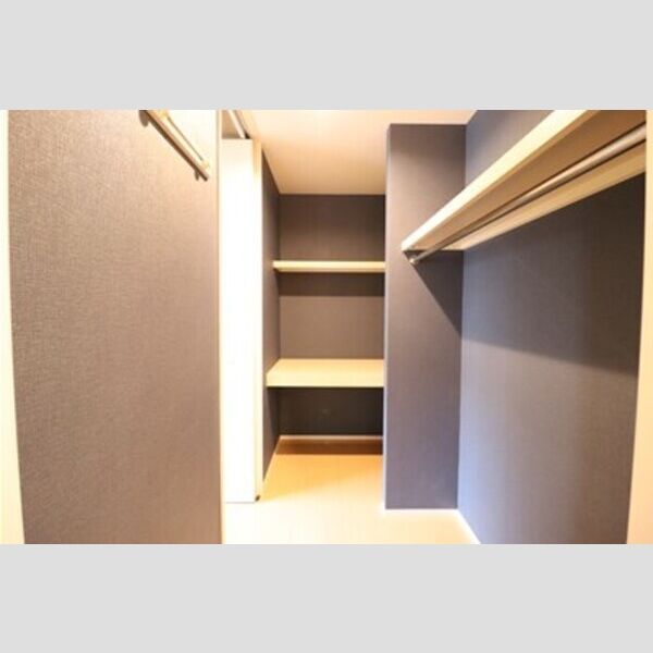 リヴェール南流山　A ウォークスルークローゼット