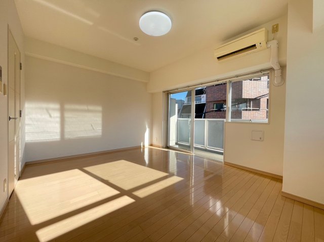 クレアール巣鴨 リビング