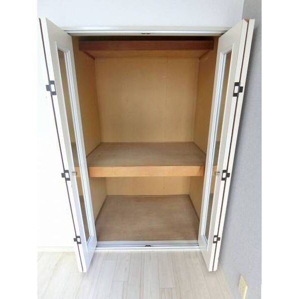 ジュネパレス松戸第126 収納