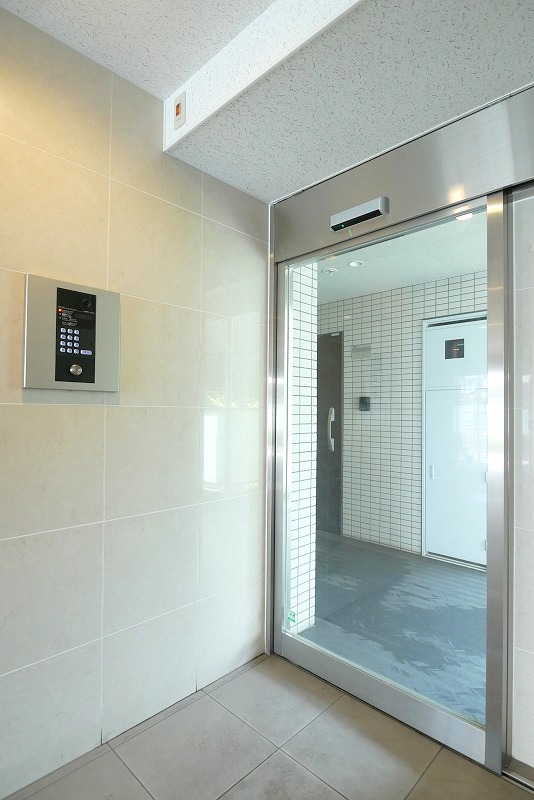 グロウワード東京ノース・アリビエ2階 外観