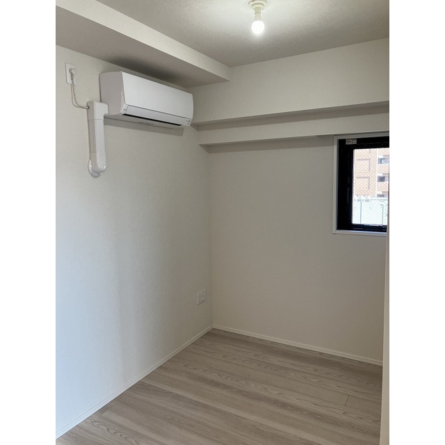 プレディアコート三軒茶屋602号室 内観